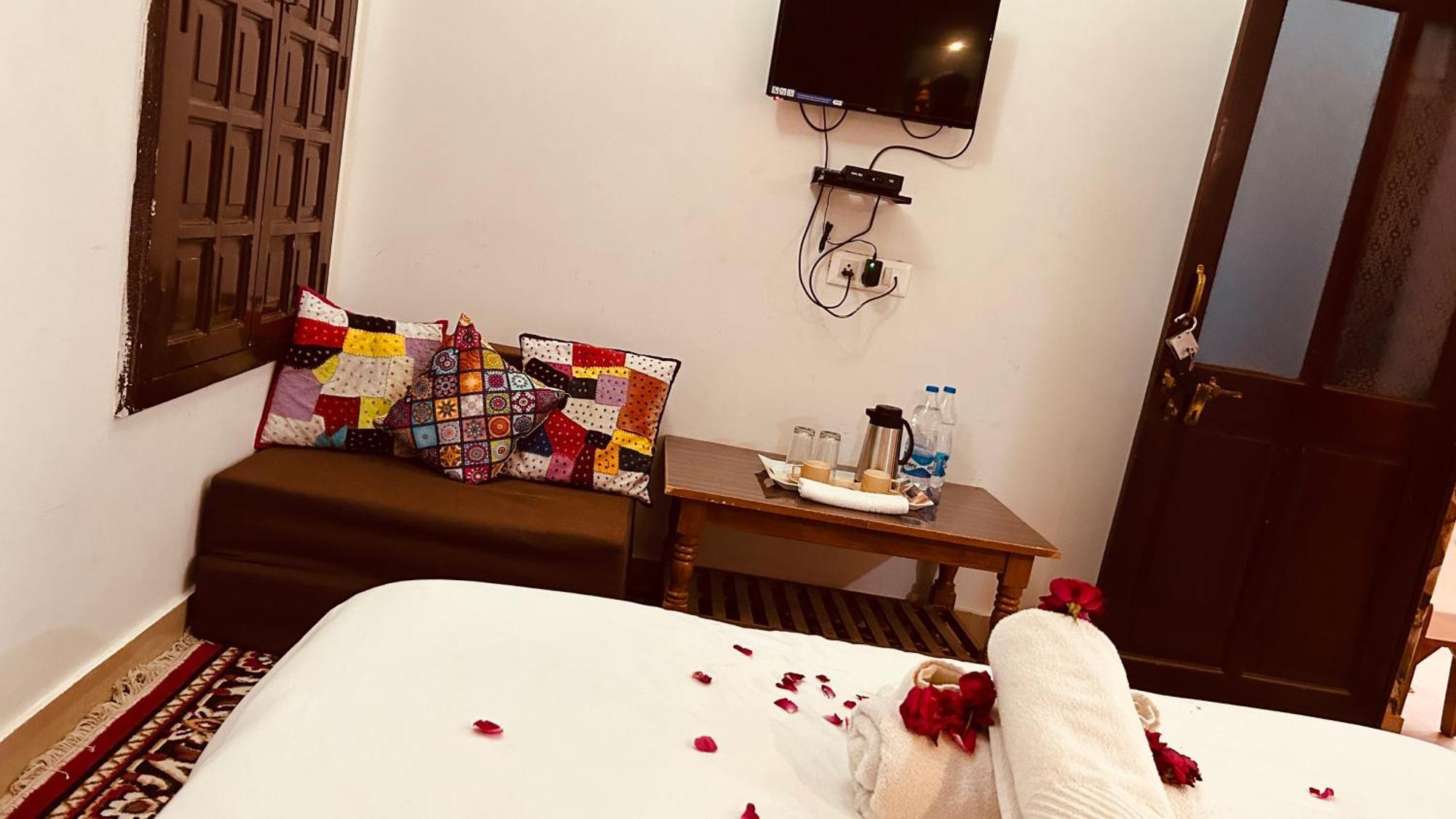 Hotel Rose Fort Jaisalmer Zewnętrze zdjęcie