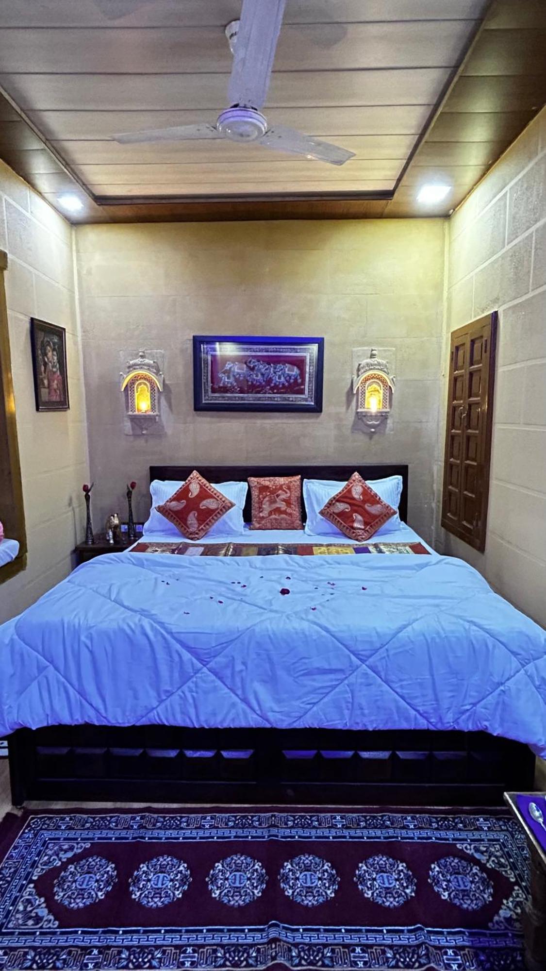 Hotel Rose Fort Jaisalmer Zewnętrze zdjęcie